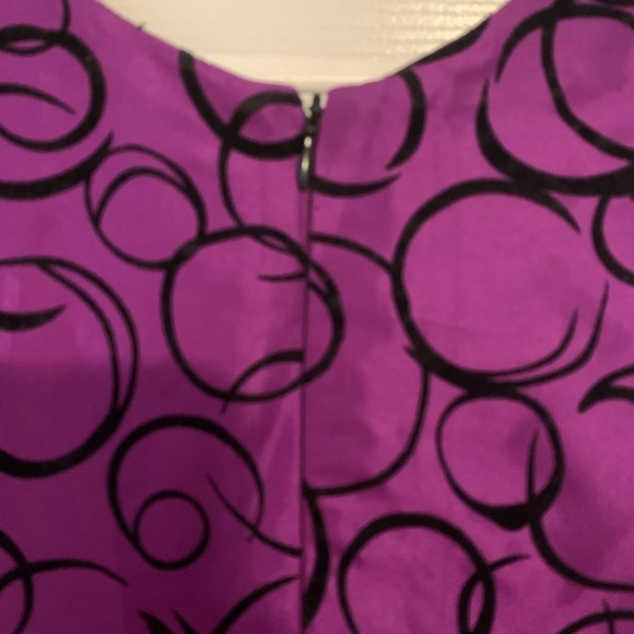 Fancy purple dress with velvet swirls - Picture 8 of 11